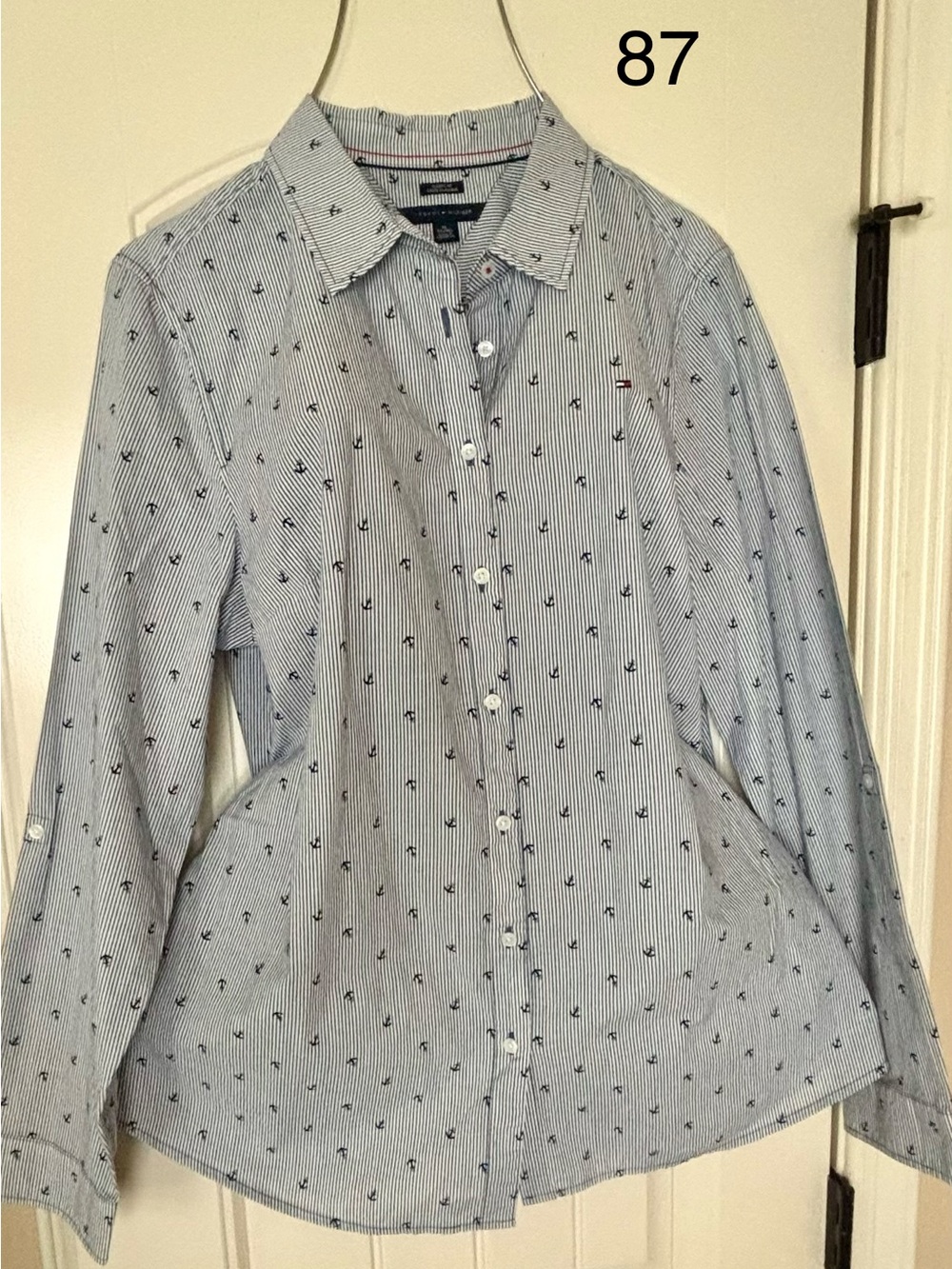 Tommy Hilfiger Classic Fit Long-Sleeve  Button Down Size XL